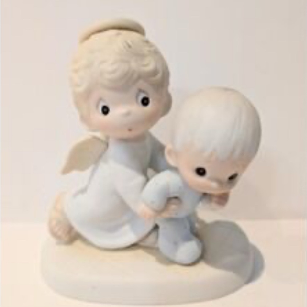 New Precious Moments Baby’s First Step